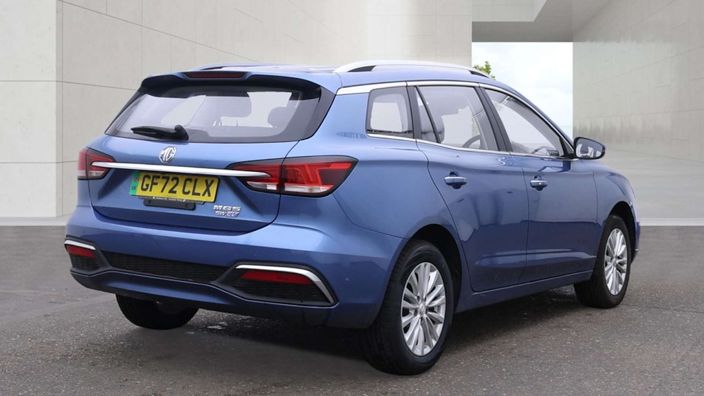 2022 MG MG5 — image 5