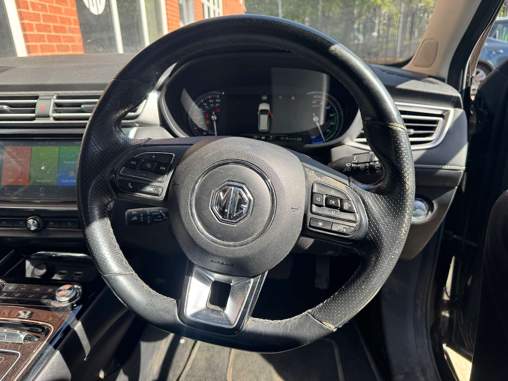 2022 MG MG5 — image 17