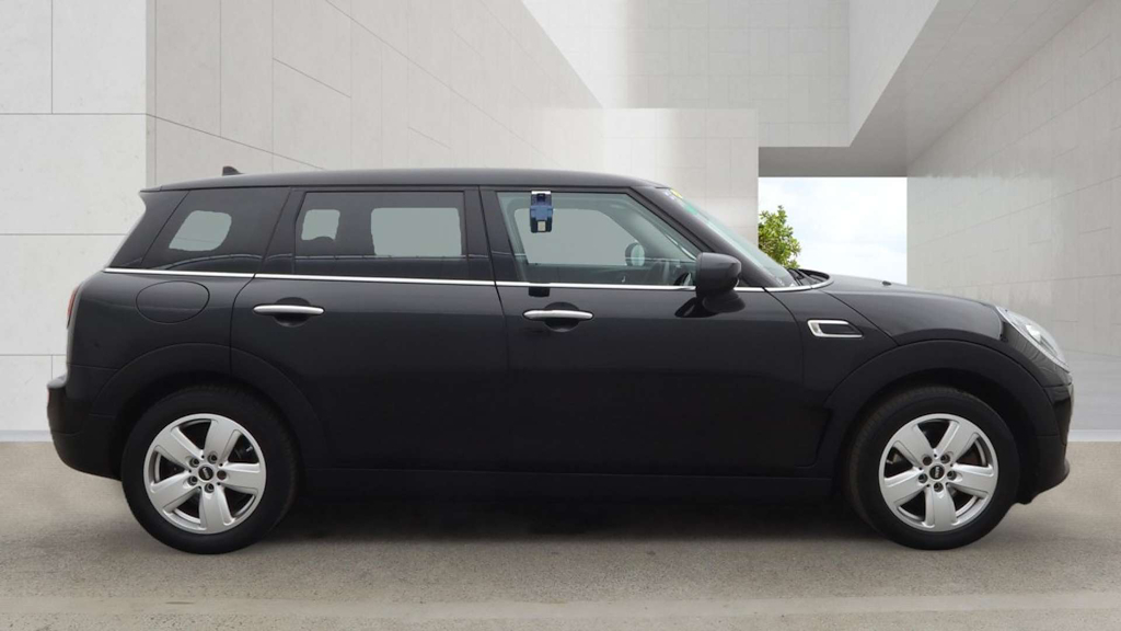 2020 MINI Clubman — image 3