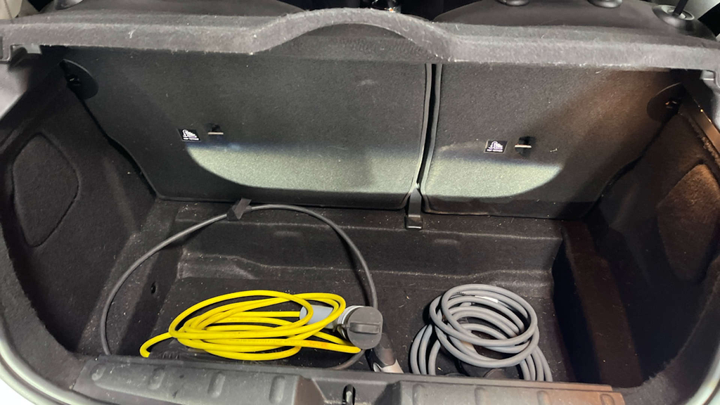 2020 MINI Hatch — image 7