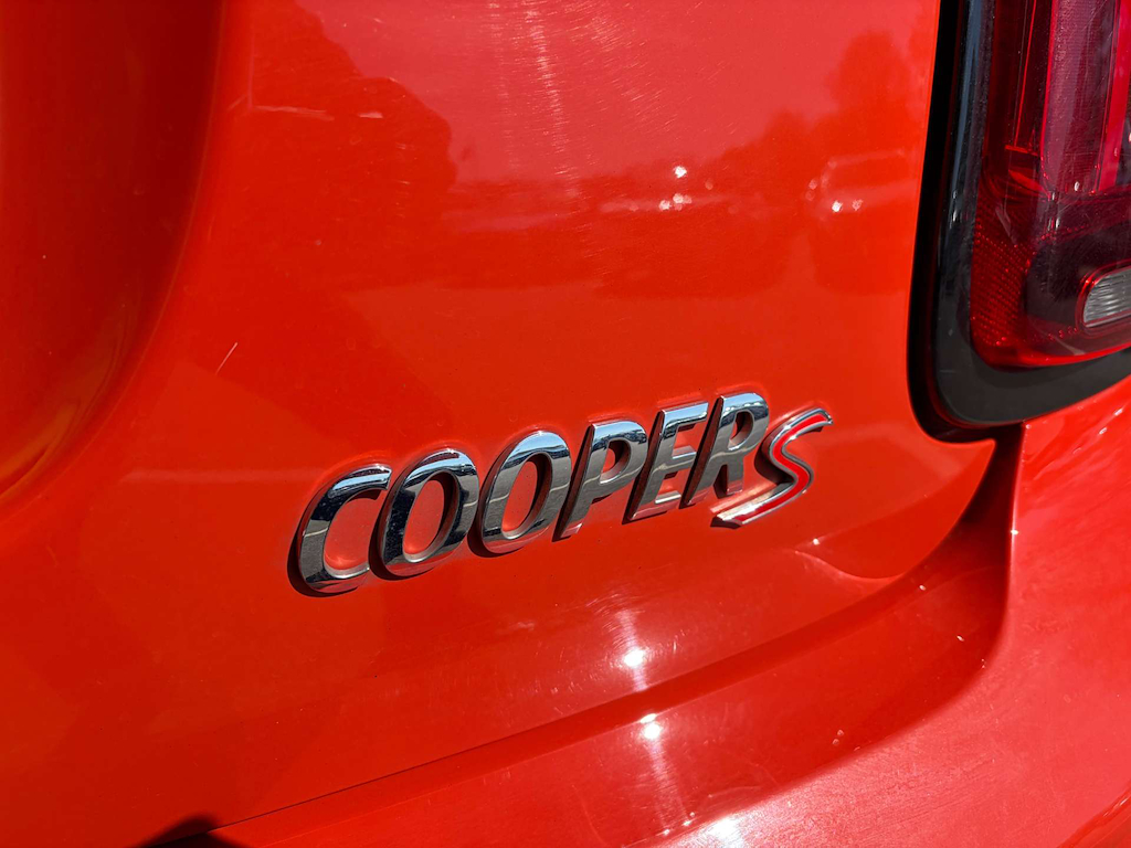 2019 MINI Hatch — image 48