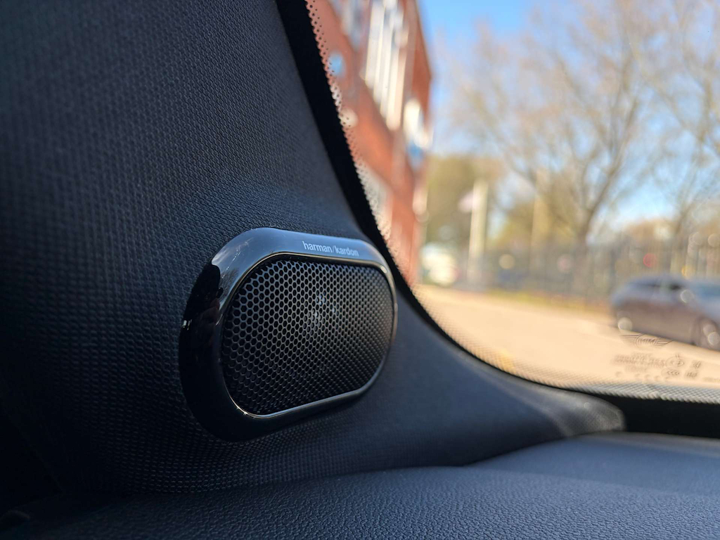 2019 MINI Hatch — image 38