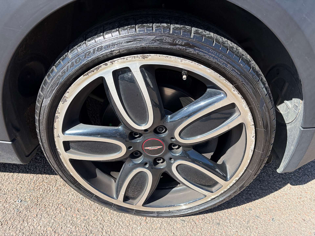 2019 MINI Hatch — image 12