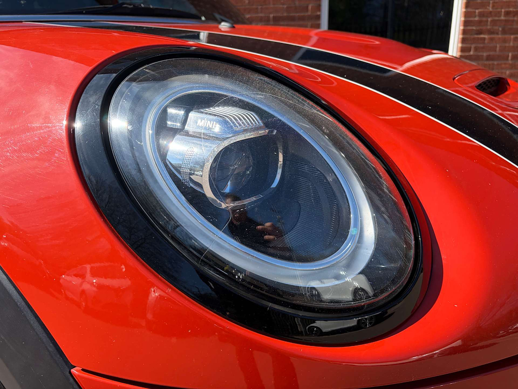 2019 MINI Hatch — image 43