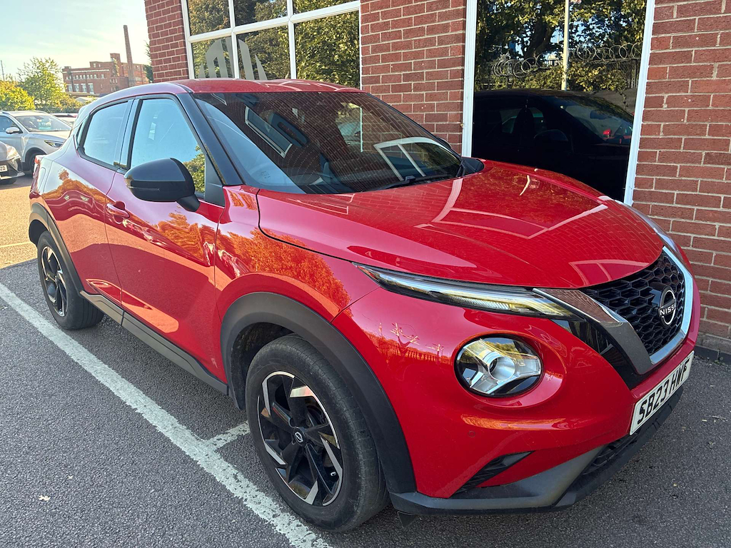2023 Nissan Juke — image 8