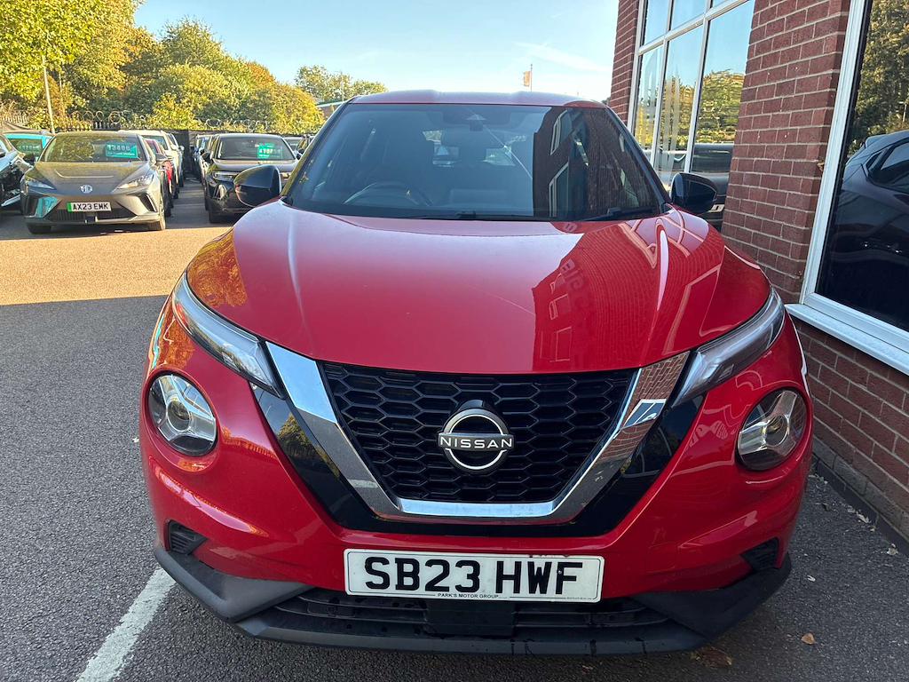 2023 Nissan Juke — image 7