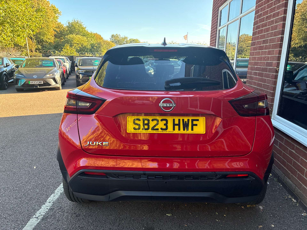 2023 Nissan Juke — image 6