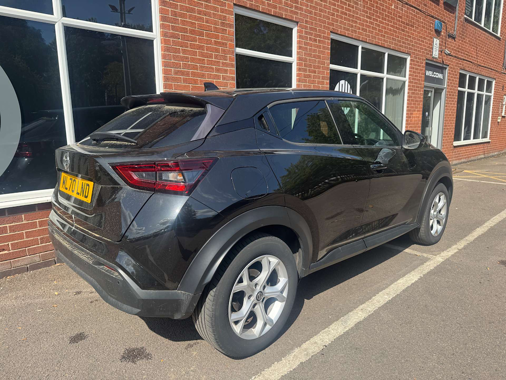 2020 Nissan Juke — image 3