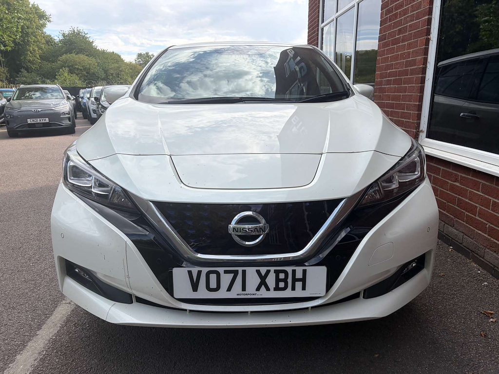 2021 Nissan Leaf — image 8