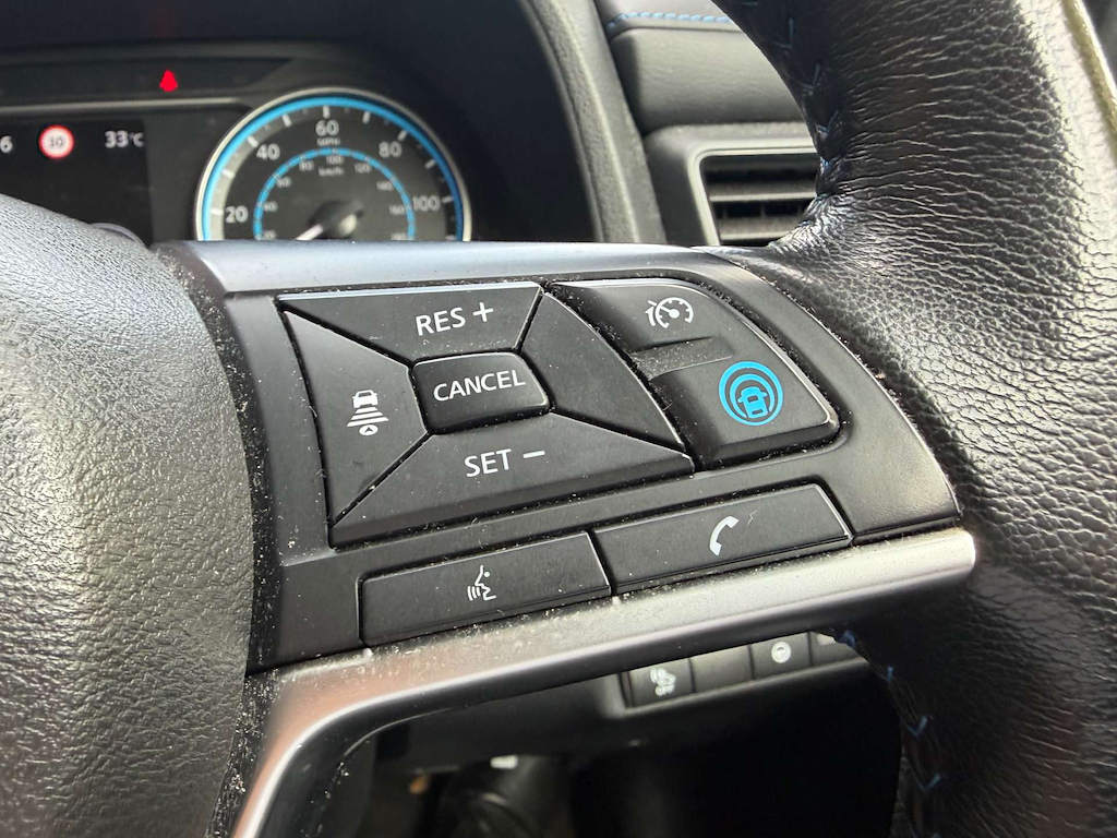 2021 Nissan Leaf — image 19