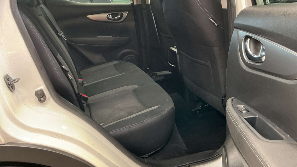 2020 Nissan Qashqai — image 8