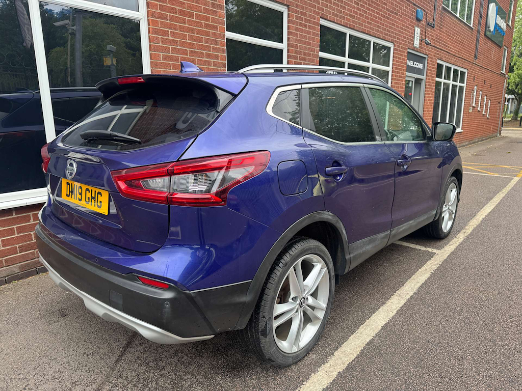 2019 Nissan Qashqai — image 3