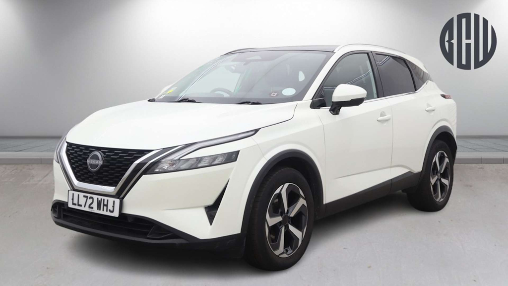 2022 Nissan Qashqai — image 2