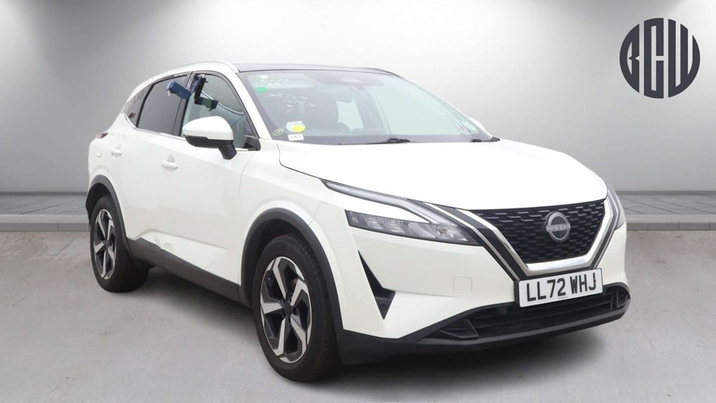 2022 Nissan Qashqai — image 1