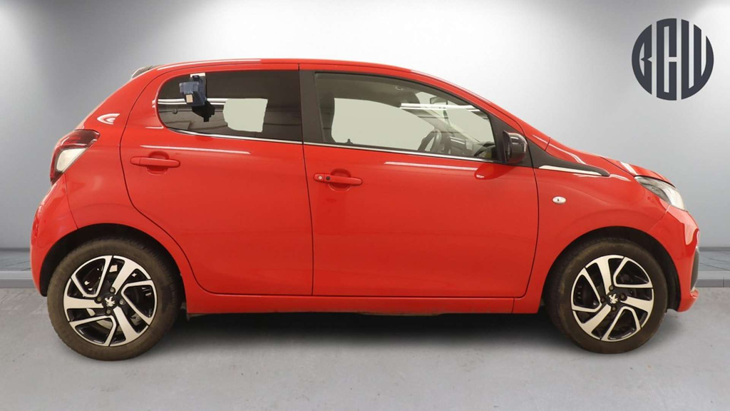 2021 Peugeot 108 — image 3