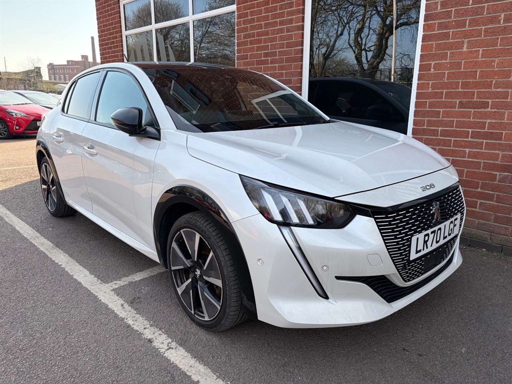 2020 Peugeot 208 — image 5