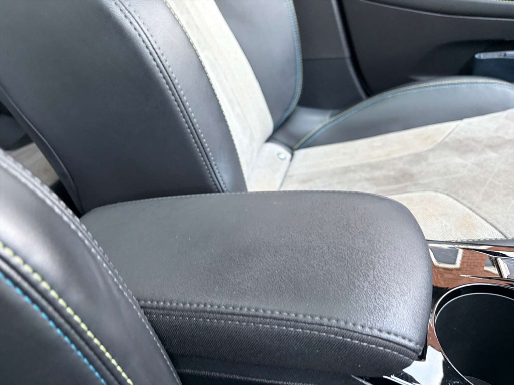 2020 Peugeot 208 — image 16