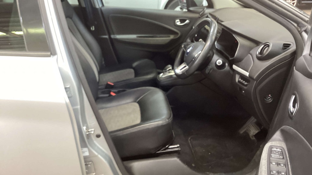 2020 Renault Zoe — image 9