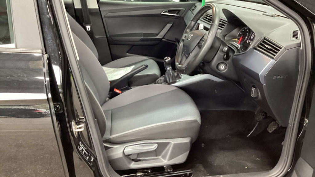 2019 SEAT Arona — image 6