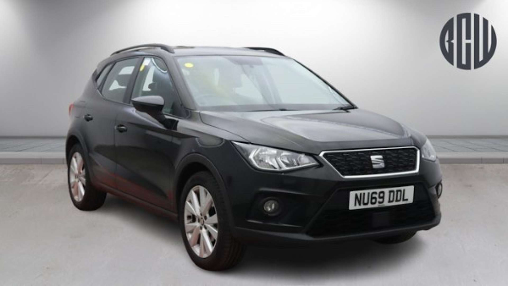 2019 SEAT Arona — image 1