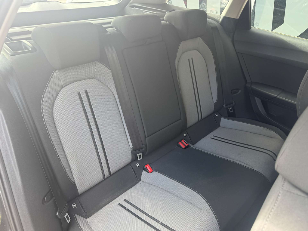 2022 SEAT Leon — image 14