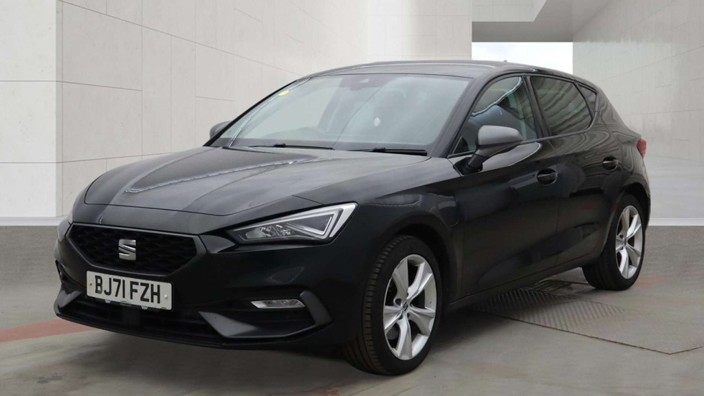 2021 SEAT Leon — image 2