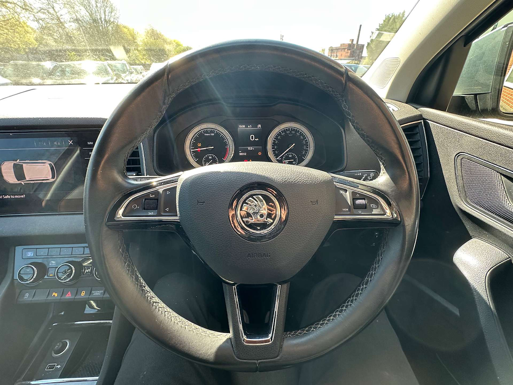 2019 Skoda Karoq — image 12