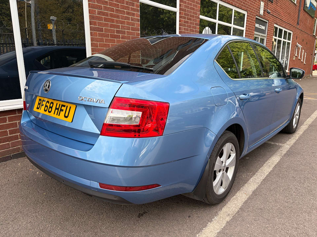 2018 Skoda Octavia — image 5