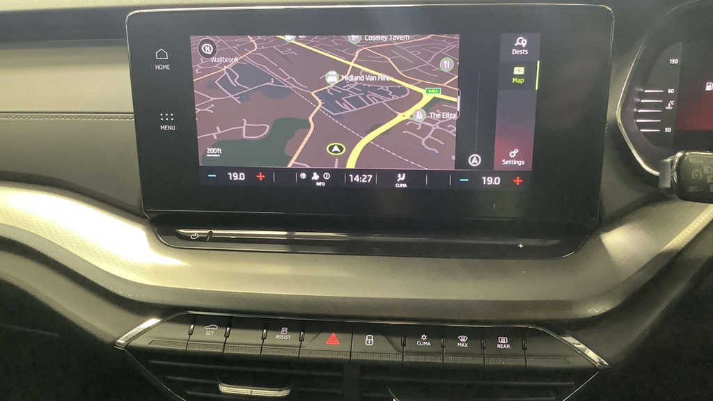 2021 Skoda Octavia — image 9