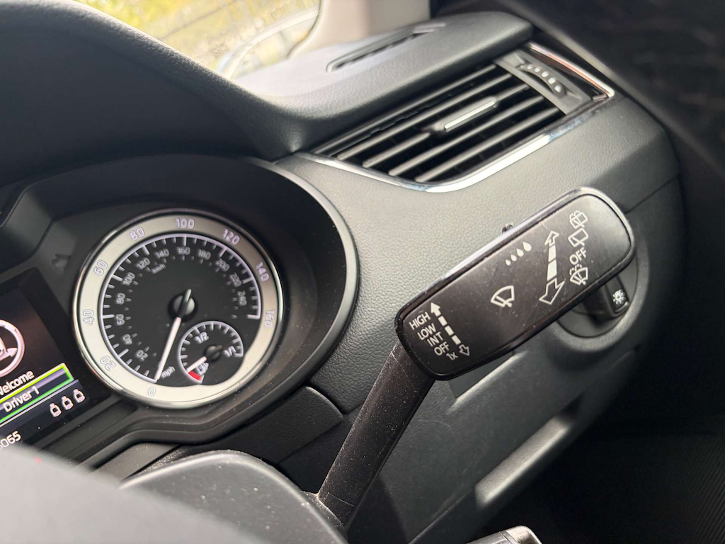 2018 Skoda Octavia — image 23
