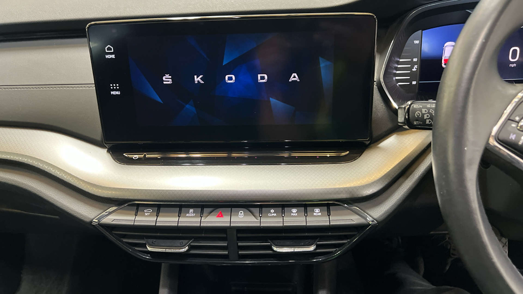 2021 Skoda Octavia — image 9
