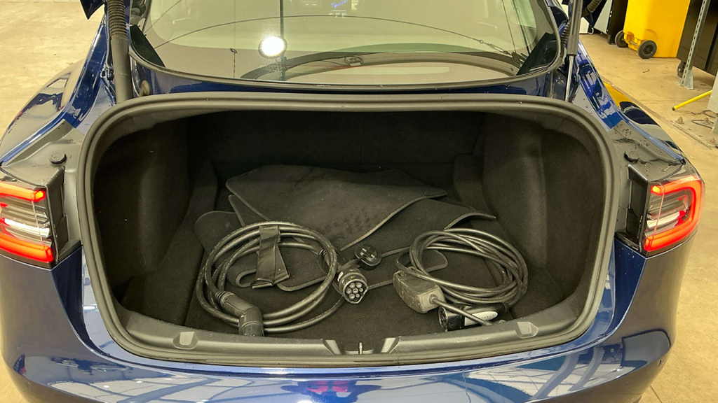 2021 Tesla Model 3 — image 8