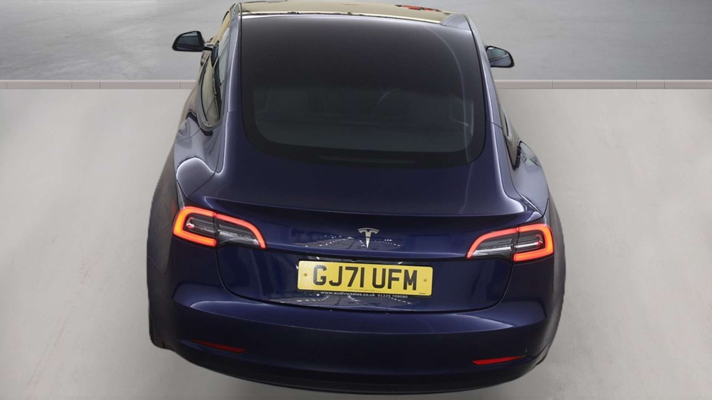 2021 Tesla Model 3 — image 7