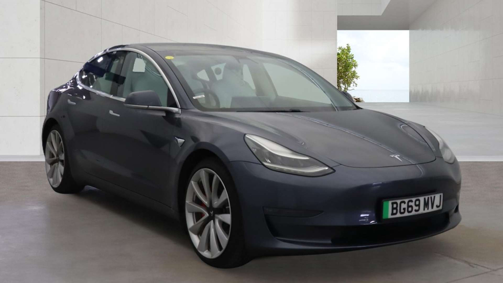 2019 Tesla Model 3 exterior view