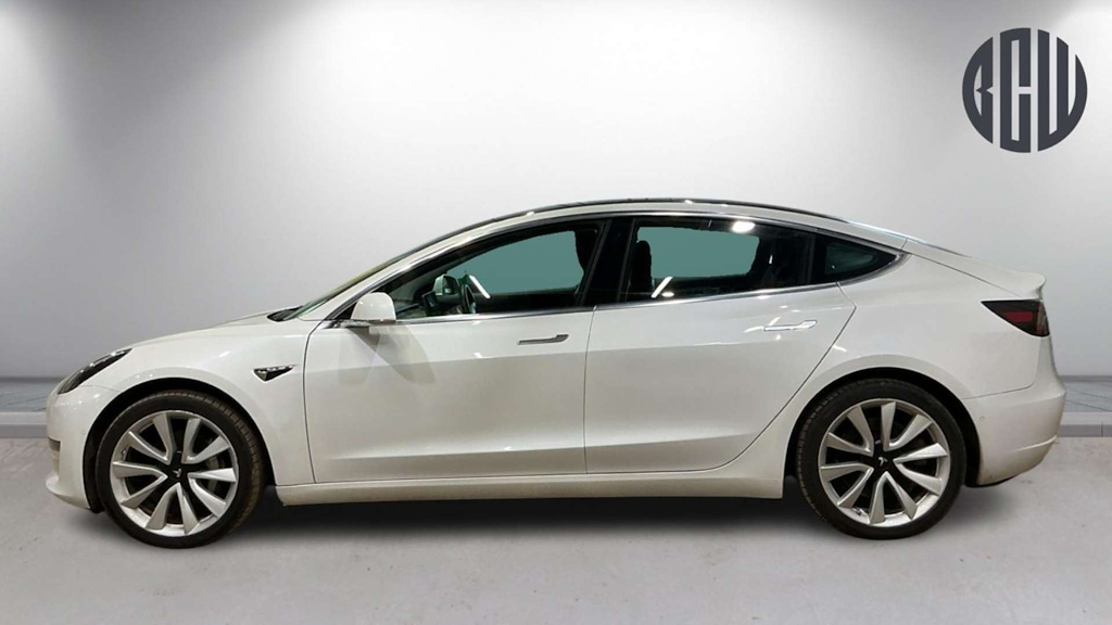 2020 Tesla Model 3 — image 6
