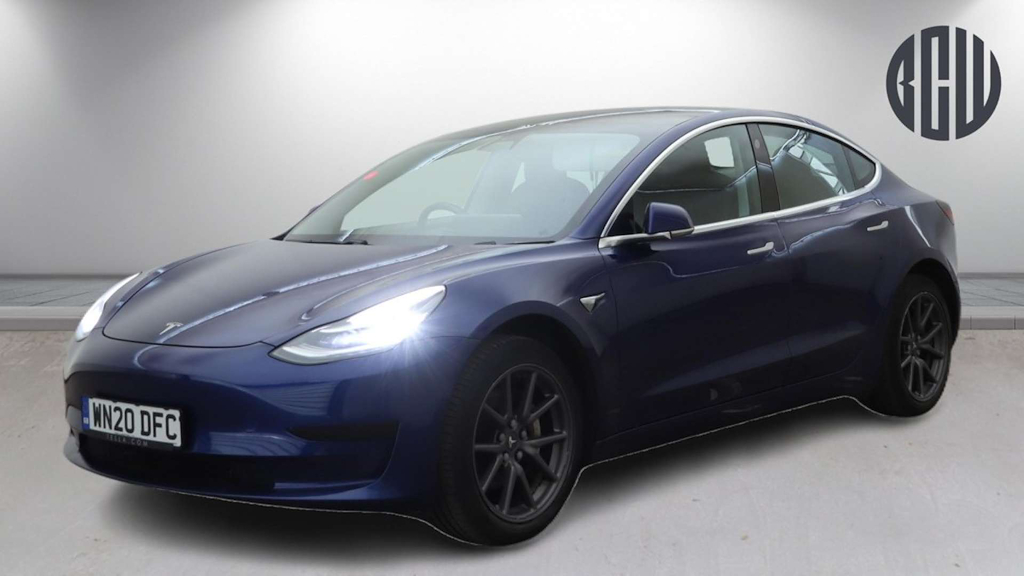 2020 Tesla Model 3 — image 2