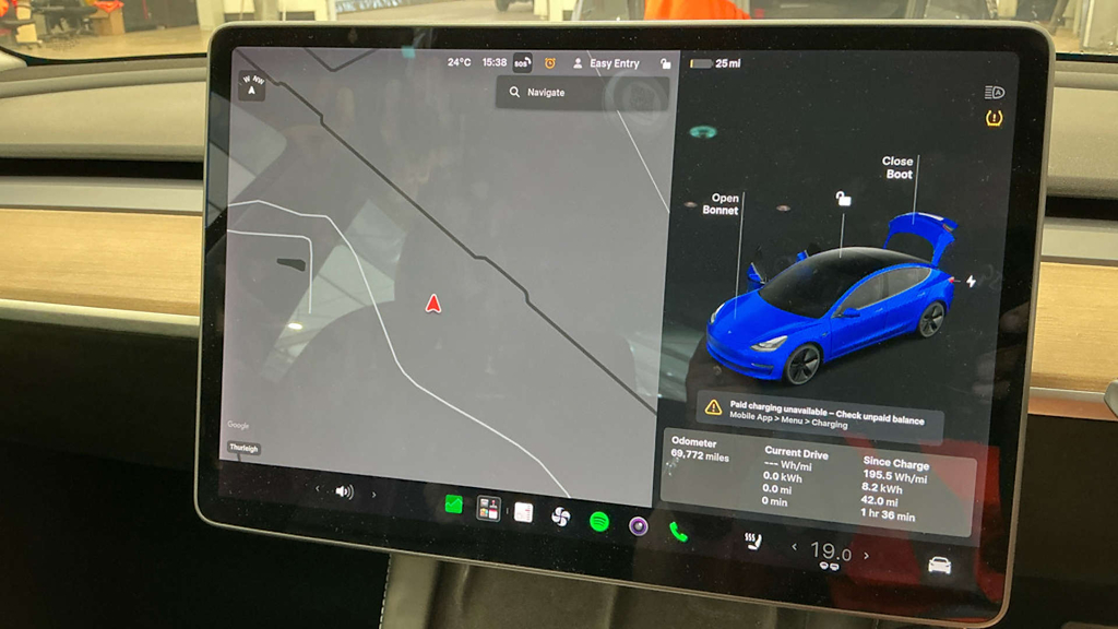 2021 Tesla Model 3 — image 12
