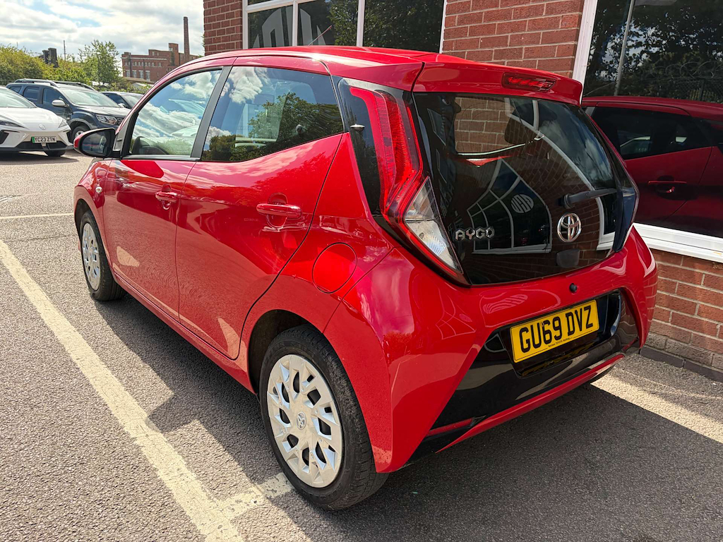 2019 Toyota Aygo — image 4