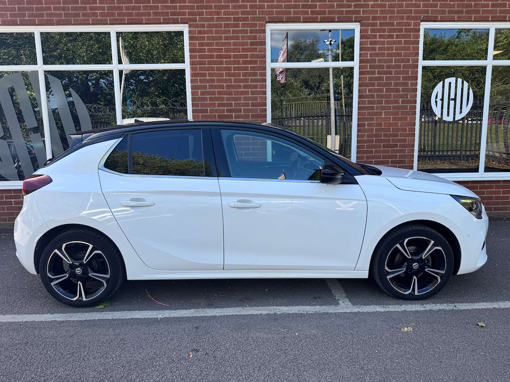 2022 Vauxhall Corsa — image 2