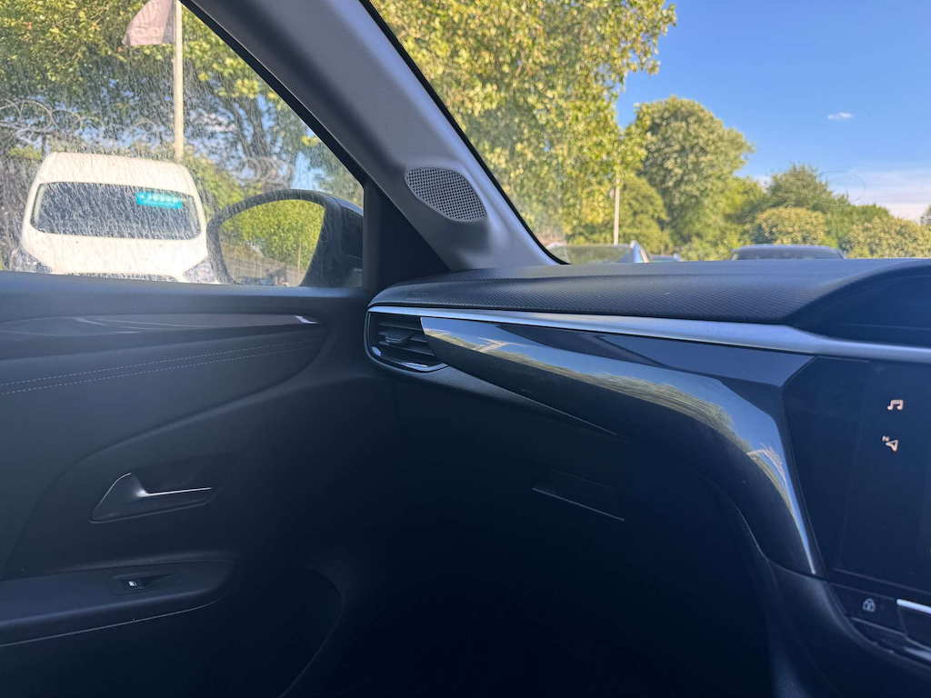 2022 Vauxhall Corsa — image 16