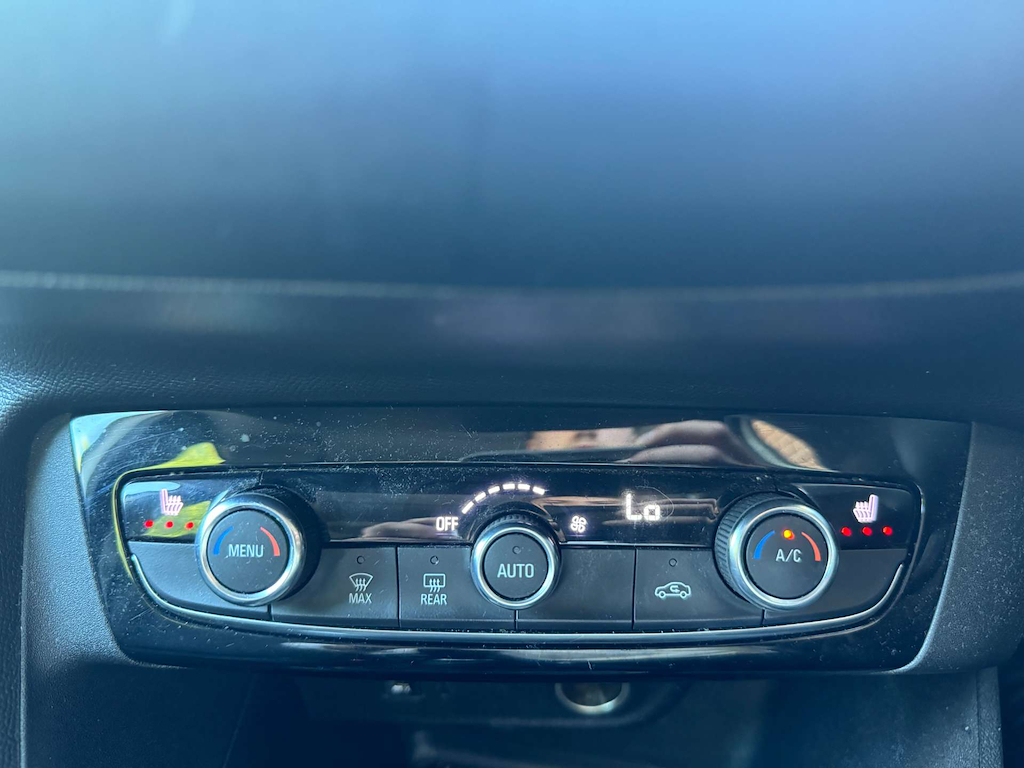 2022 Vauxhall Corsa — image 27