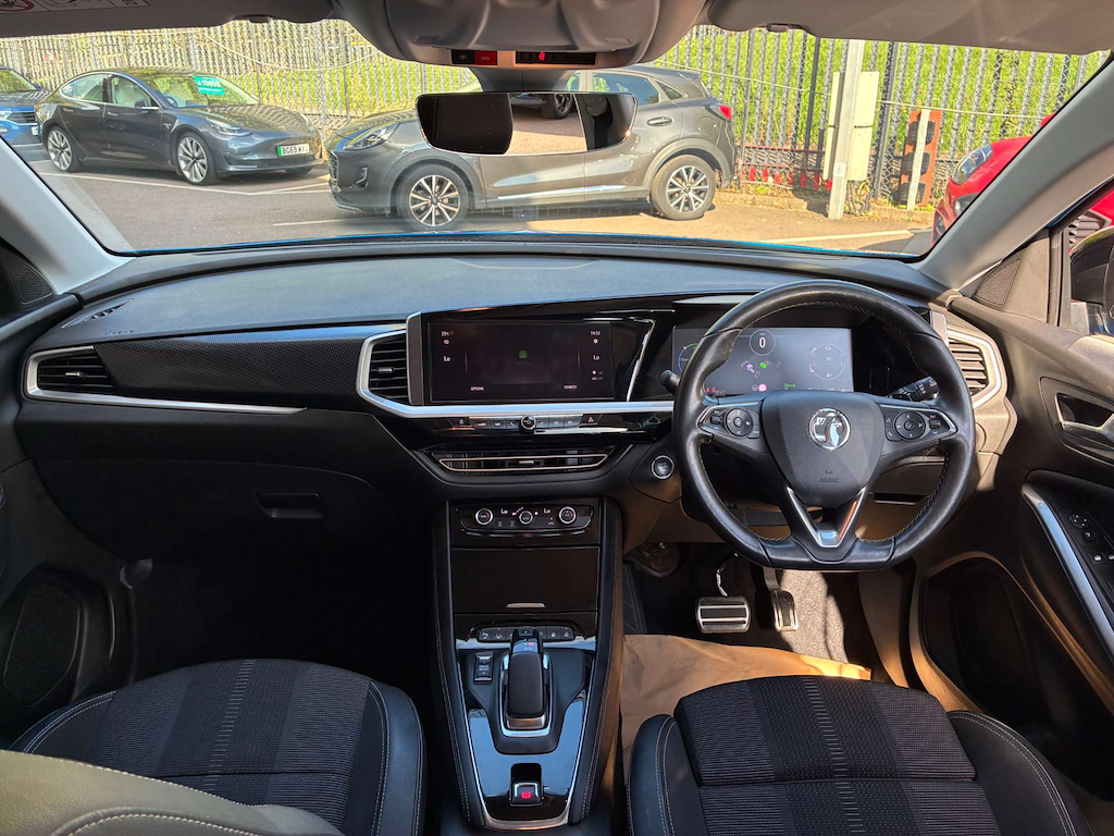 2023 Vauxhall Grandland — image 33