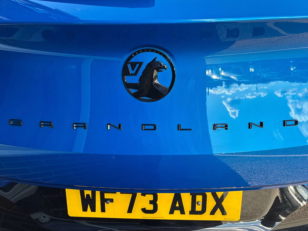 2023 Vauxhall Grandland — image 39