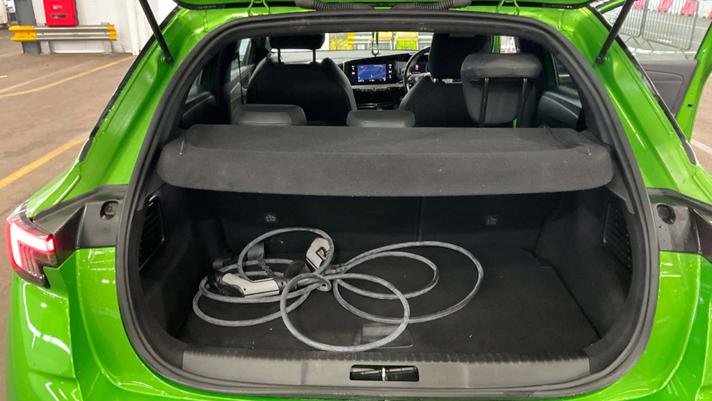 2023 Vauxhall Mokka — image 3