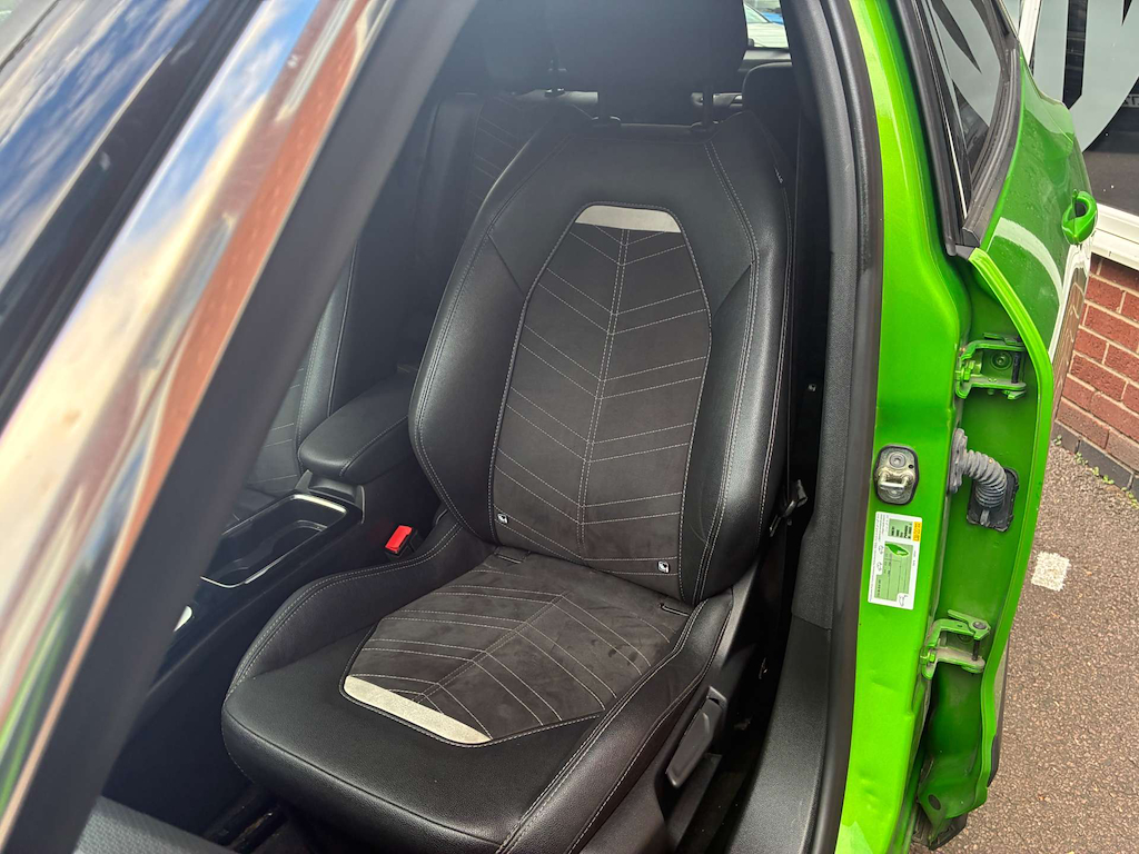 2023 Vauxhall Mokka — image 28
