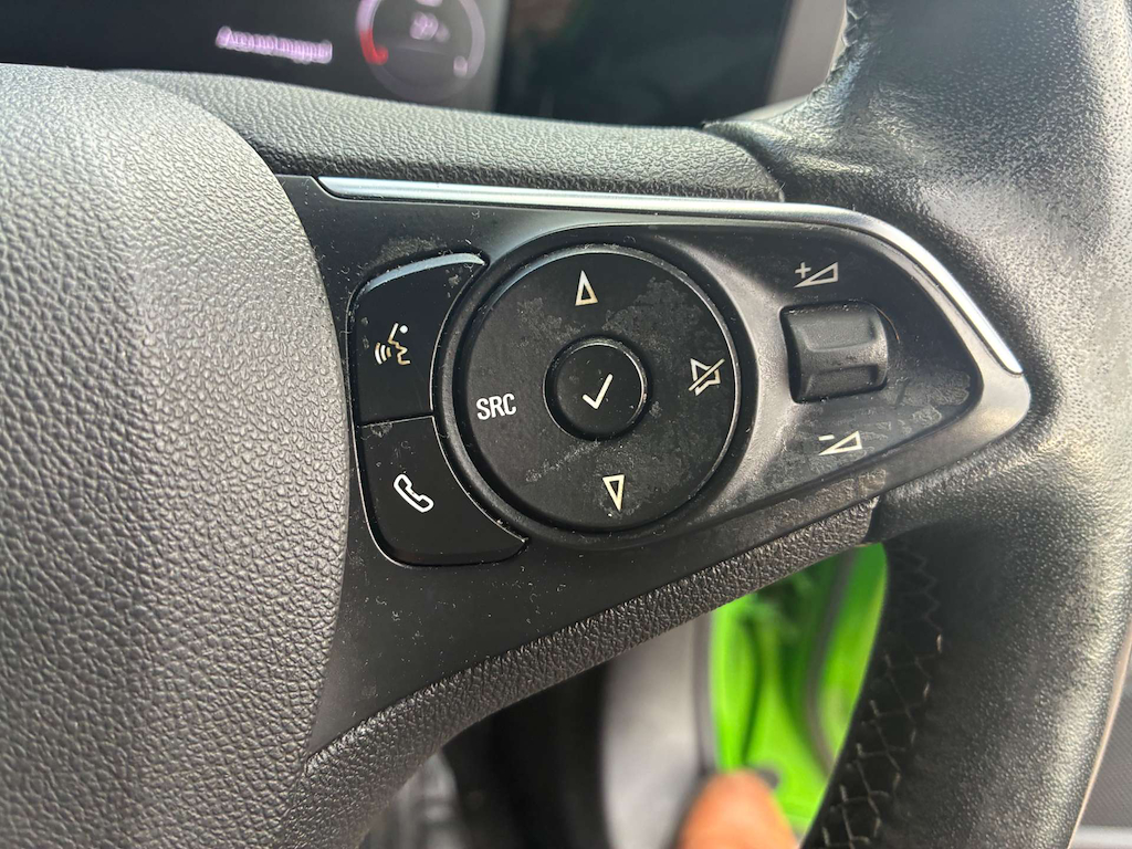 2023 Vauxhall Mokka — image 16