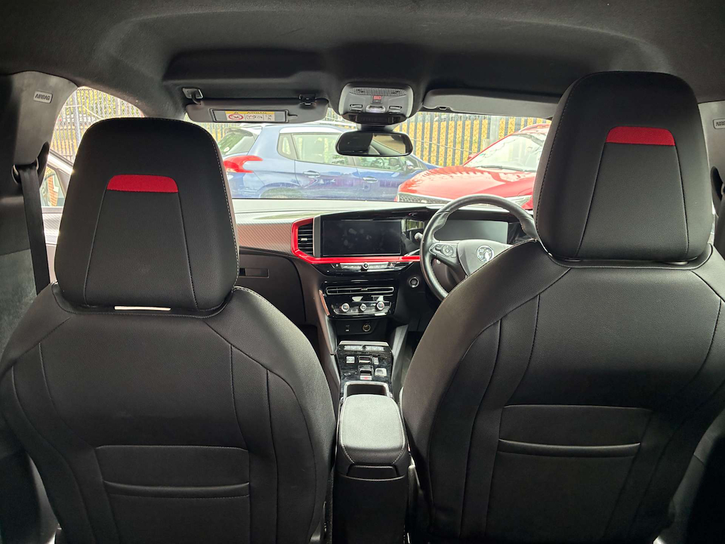 2022 Vauxhall Mokka — image 30