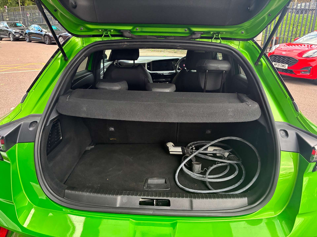 2023 Vauxhall Mokka — image 32