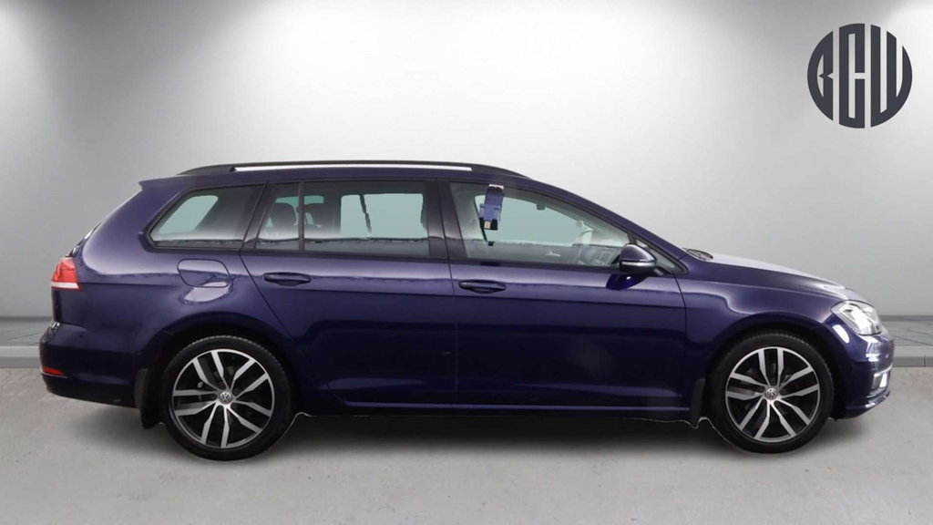 2020 Volkswagen Golf — image 5