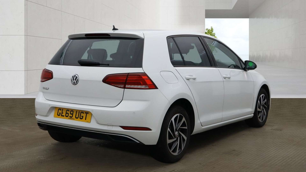 2019 Volkswagen Golf — image 4